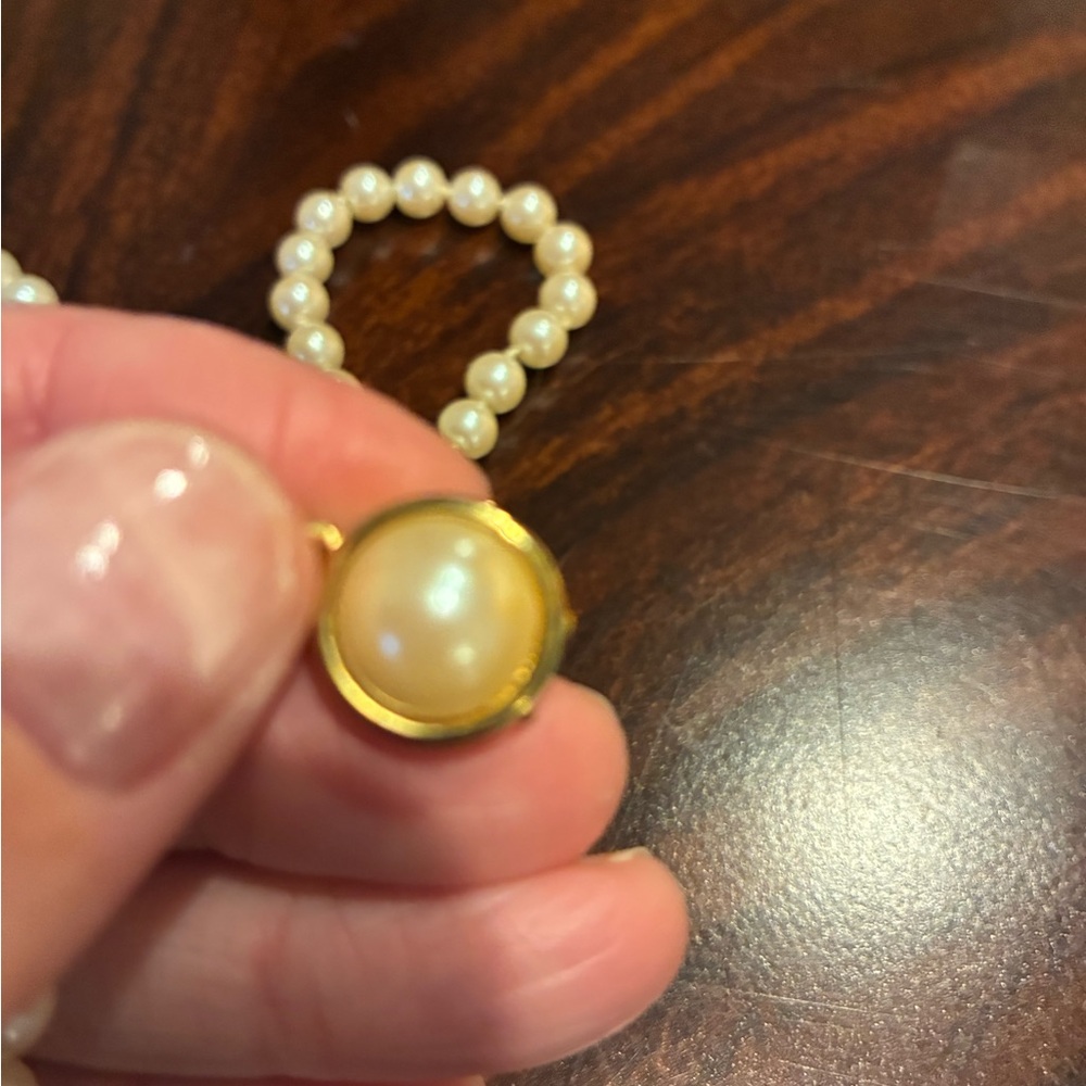 Classic Pearl Strand Necklace - White Pearls with Gold Clasp - Picture 2 of 4